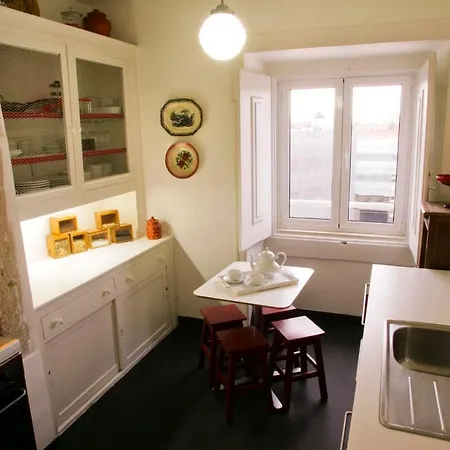 Apartament Sete Colinas Lizbona